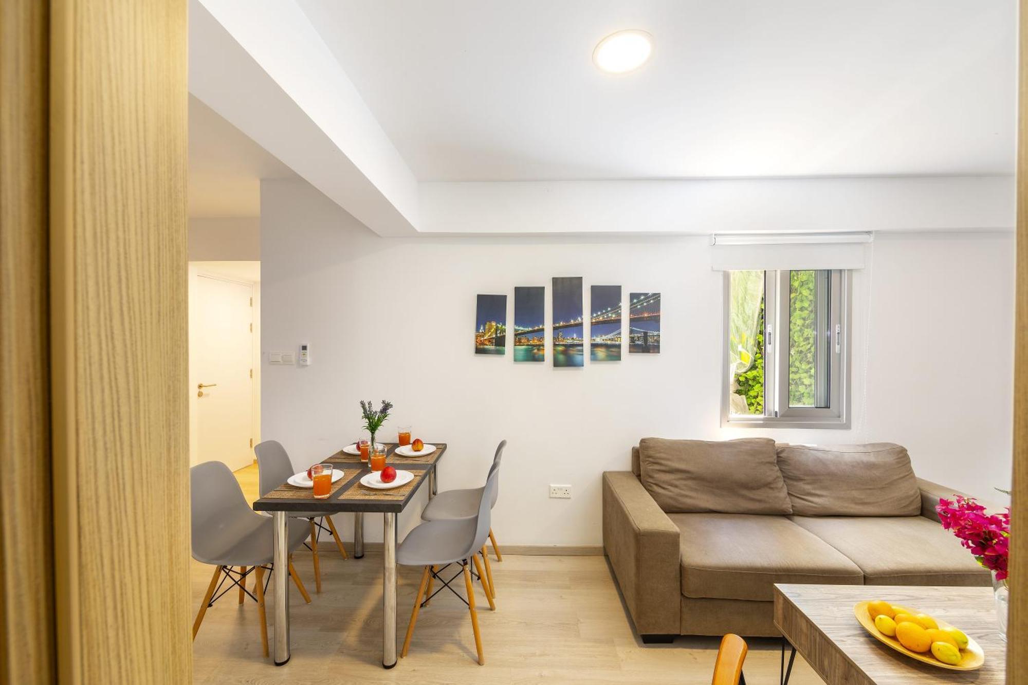 C-Premium Apts 100M From Beach And City Centre ラルナカ エクステリア 写真